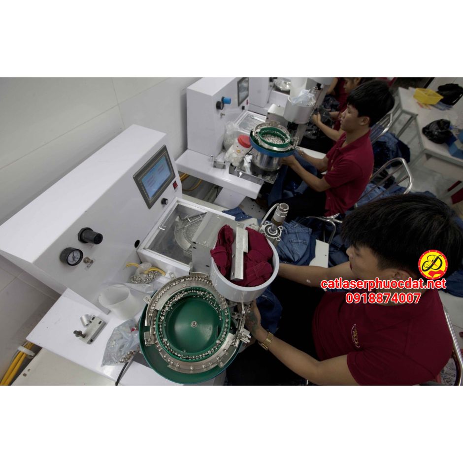 MÁY CẮT LASER PHƯỚC ĐẠT