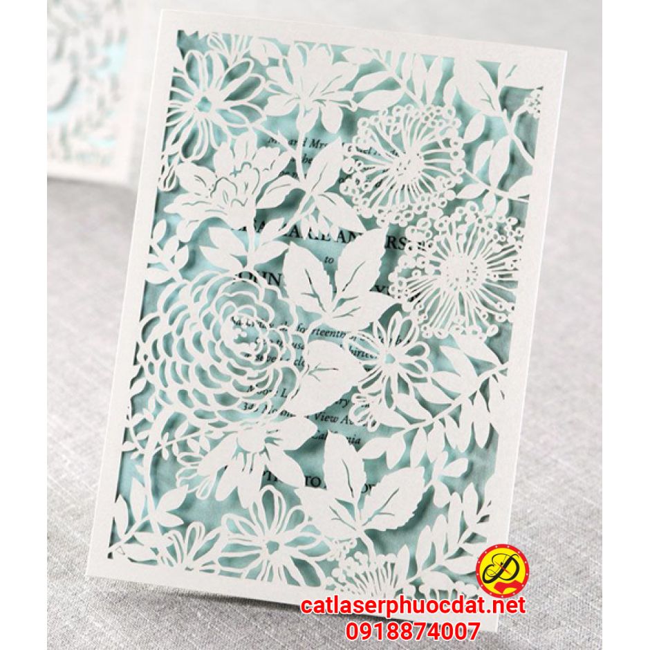 Cắt laze trên thiệp