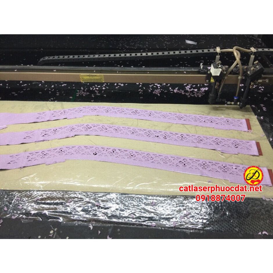 Cắt laze trên vải