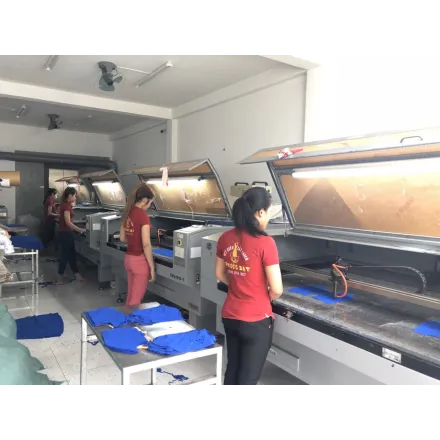 MÁY CẮT LASER PHƯỚC ĐẠT
