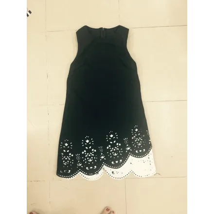 Cắt laze trên áo