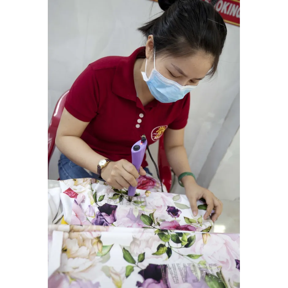 CĂT LASER TRÊN VẢI 